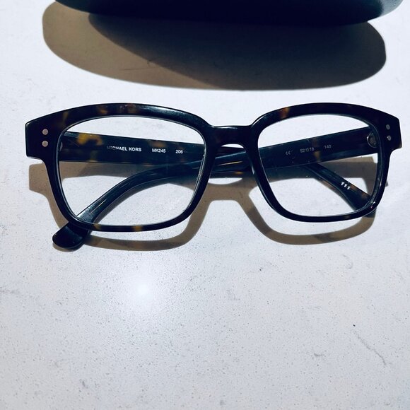 MICHAEL KORS MK245 Eyeglasses 206 Tort 52-18-140 - Elite Eyewear Studio - Picture 4 of 11